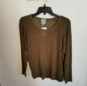 Bnwt sweater, size  M
